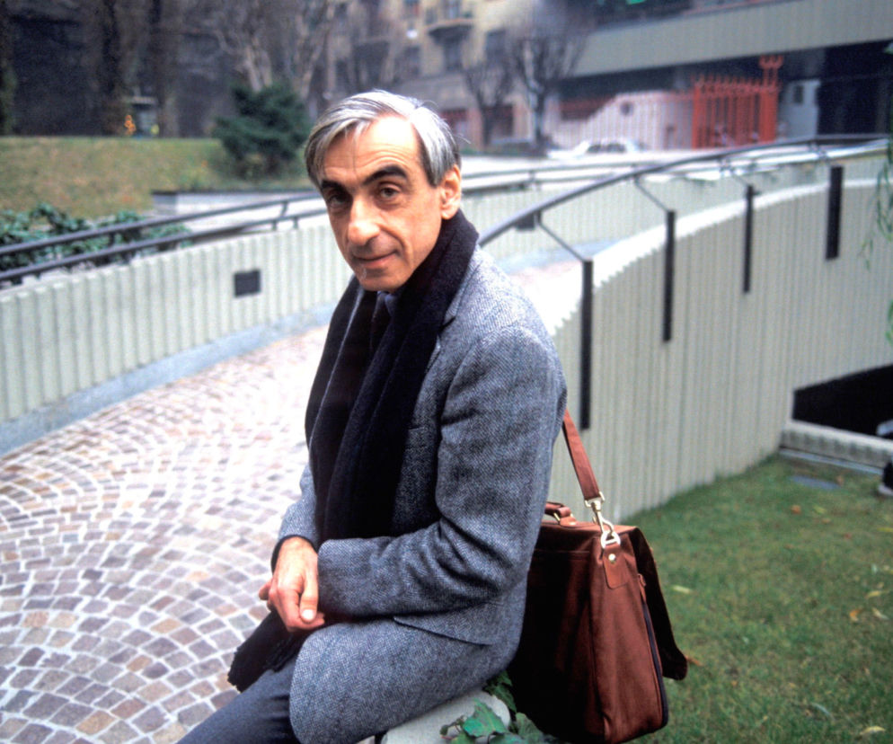 MICHAEL WALZER