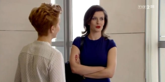 O mnie się nie martw 2 sezon odc. 10. Laura Curyło (Katarzyna Zielińska), Magda Gadomska (Anna Terpiłowska)