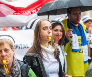 Demonstracja w zdjęciach. Zobacz naszą fotorelację!