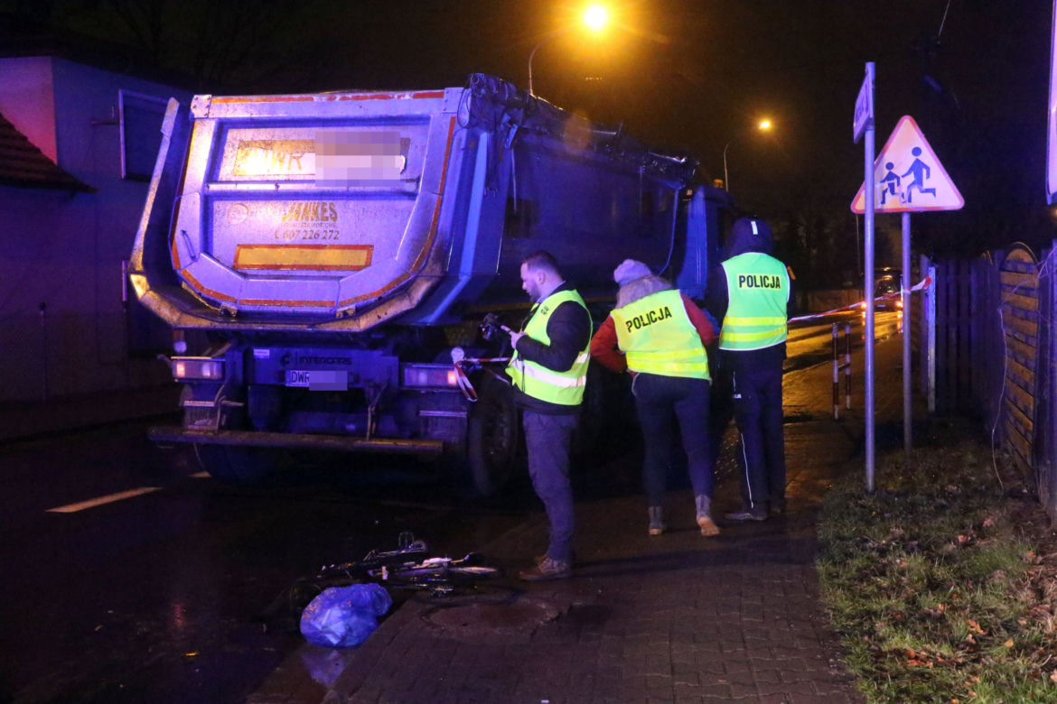 Tragiczny wypadek we Wrocławiu. Nie żyje 10-letni chłopczyk. Przechodził przez pasy...