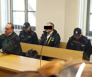 Ksiądz Ryszard G. w sądzie w Sosnowcu