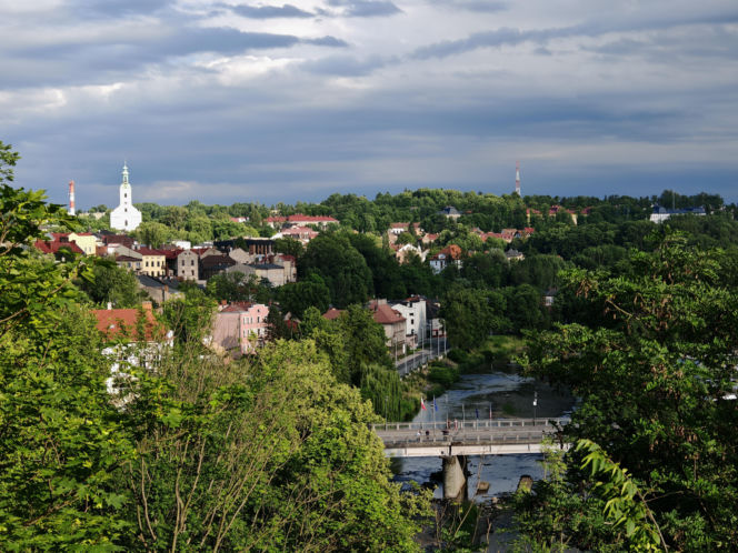 To jedno z najstarszych miast na Śląsku. Jest stolicą historycznej krainy