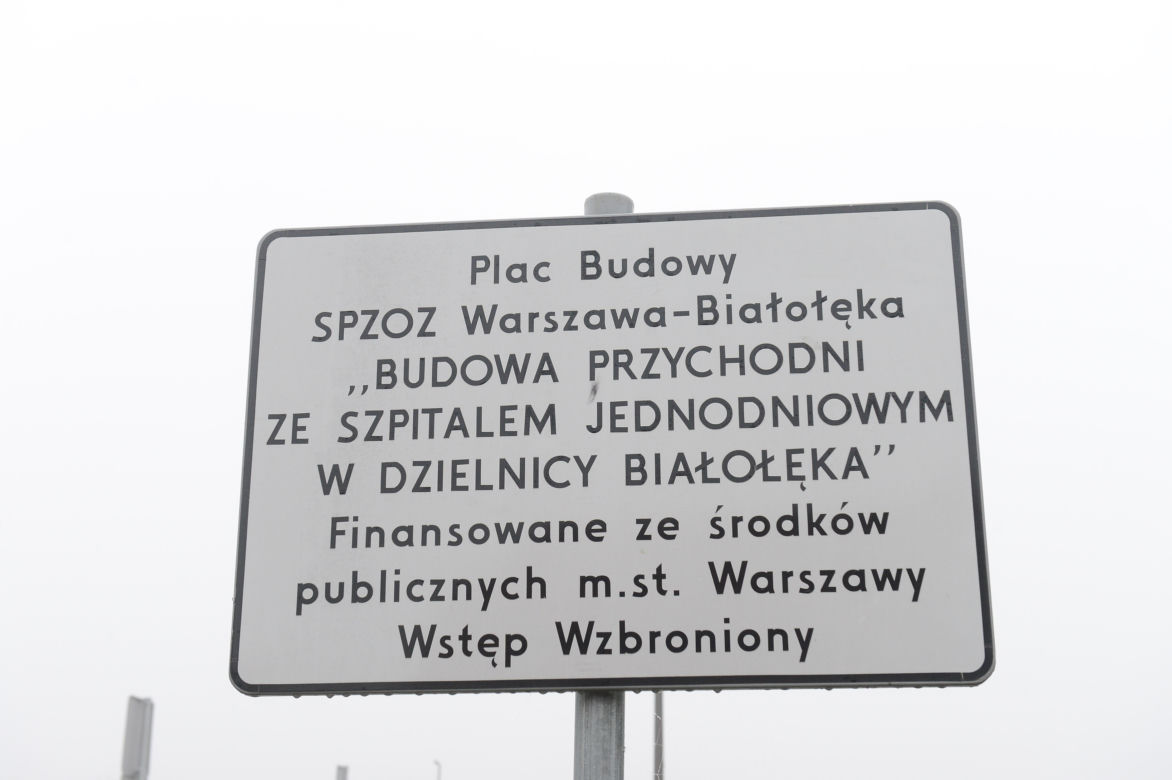 Szpital gotowy, ale pusty