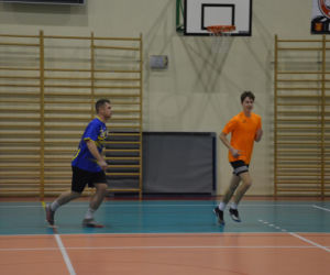 Młodzi sportowcy sprawdzą swoje umiejętności podczas turnieju. Zagrają w piłkę halową