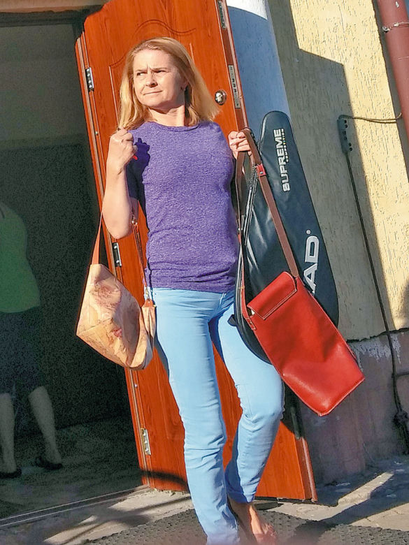 Żona premiera samotna w mieście rozpusty