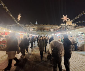 Jarmark Bożonarodzeniowy na Rynku Głównym w Krakowie 2025. Oferta wystawców