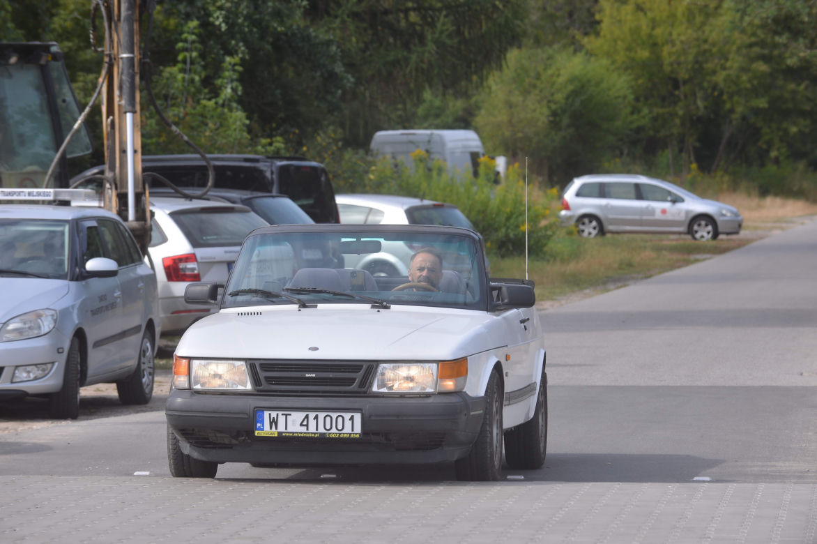 Rajd prezydenckim kabrioletem po nowej drodze