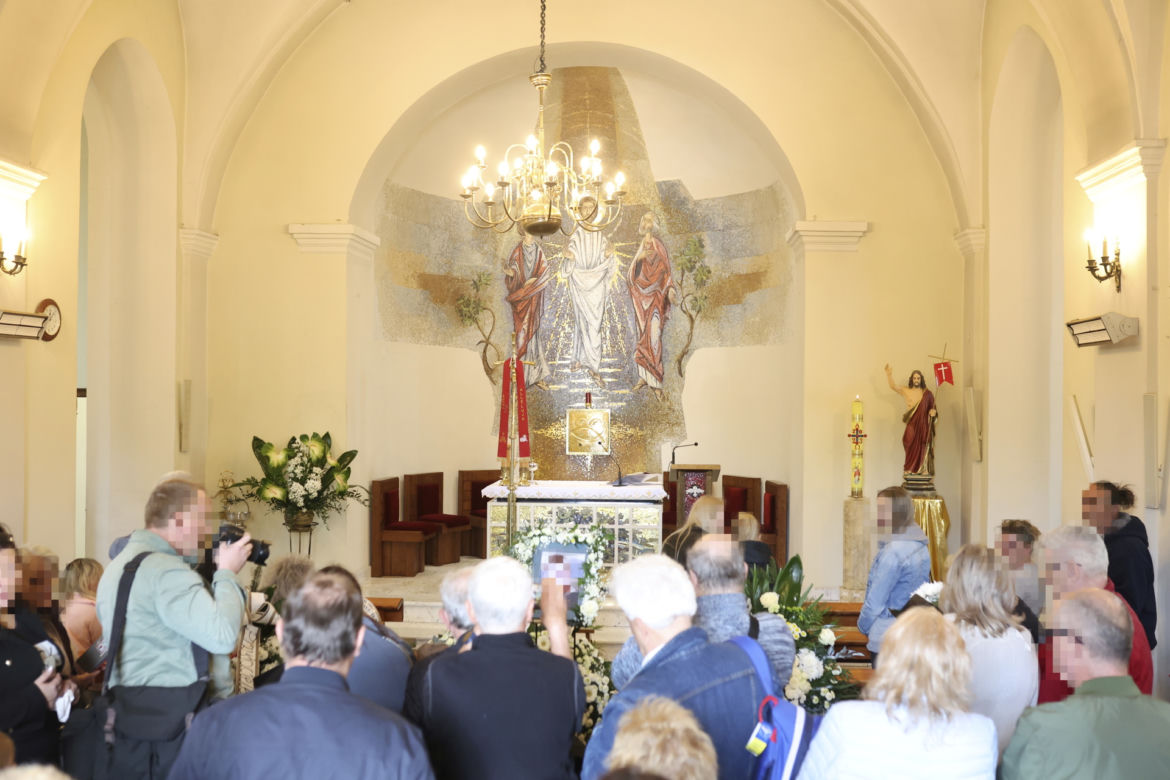 Ostatnie pożegnanie 8-letniego Kamilka z Częstochowy. Śpij spokojnie aniołku