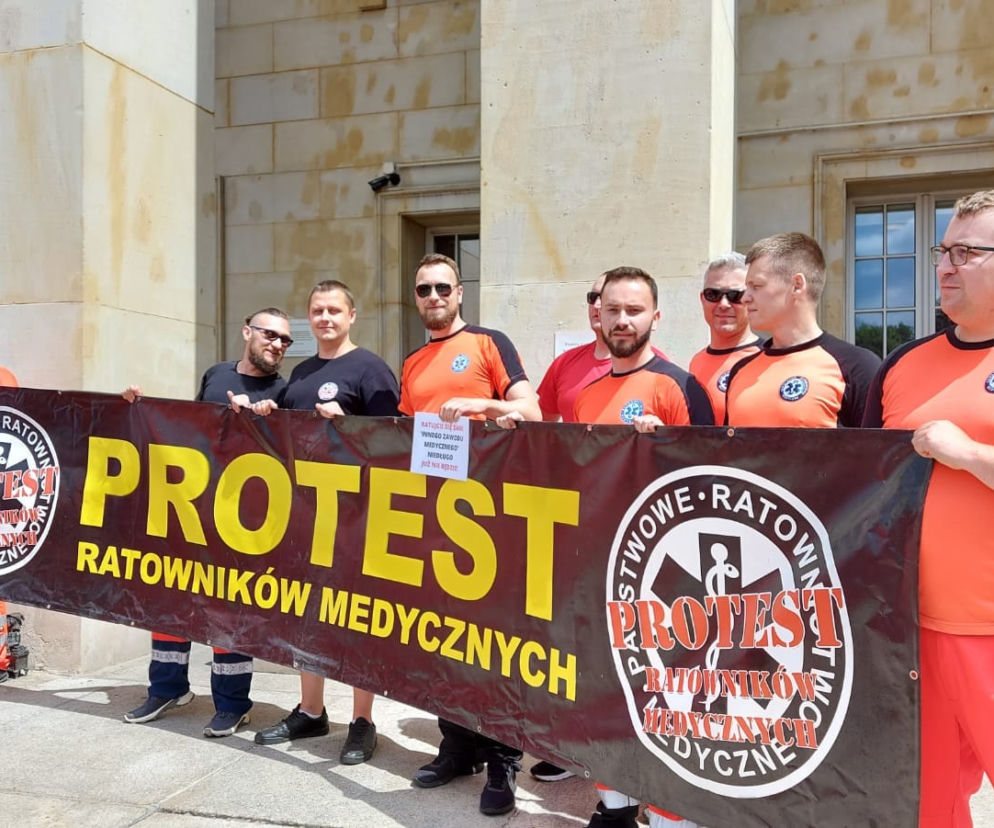 Ratownicy protestujący we Wrocławiu