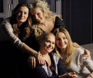 Przyjaciółki 3 sezon. Inga (Małgorzata Socha), Patrycja (Joanna Liszowska), Anka (Magdalena Stużyńska), Zuza (Anita Sokołowska)