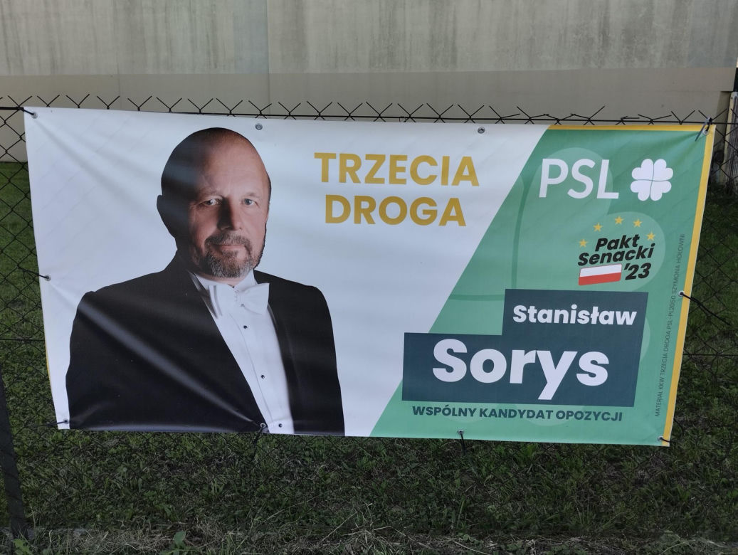 Plakaty wyborcze w Tarnowie