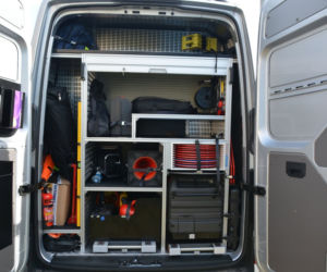 Volkswagen Crafter jako policyjny Ambulans Pogotowia Ruchu Drogowego