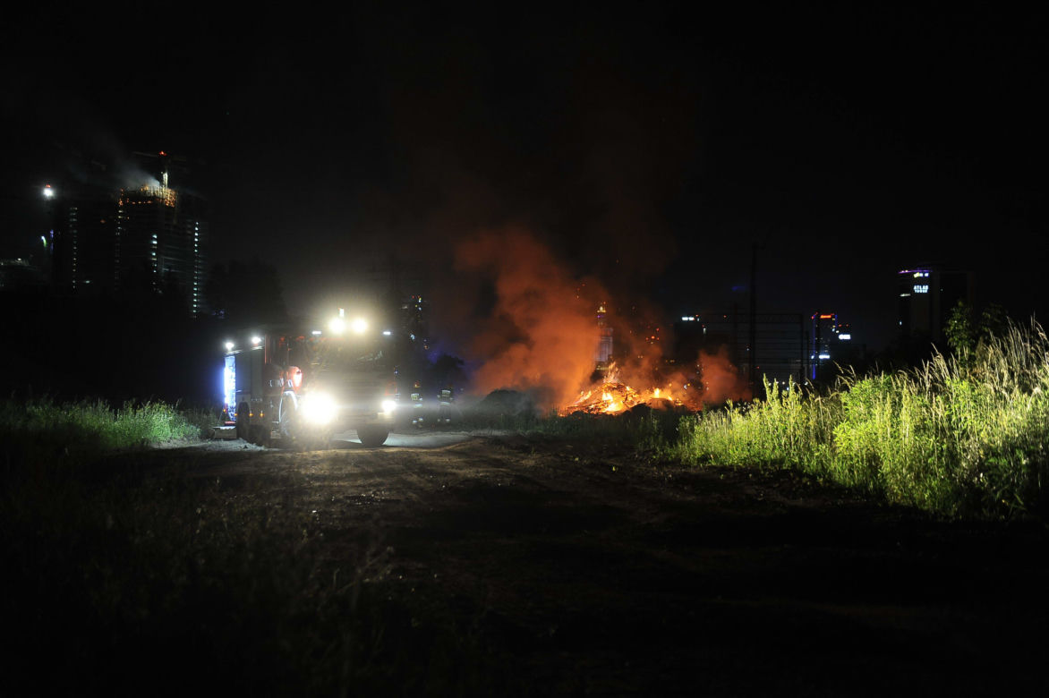 Nocny pożar przy ulicy Kolejowej