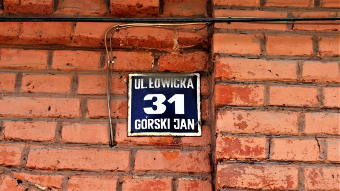 To najpiękniejsze średniowieczne miasteczko w łódzkim. Kiedyś było częścią Mazowsza