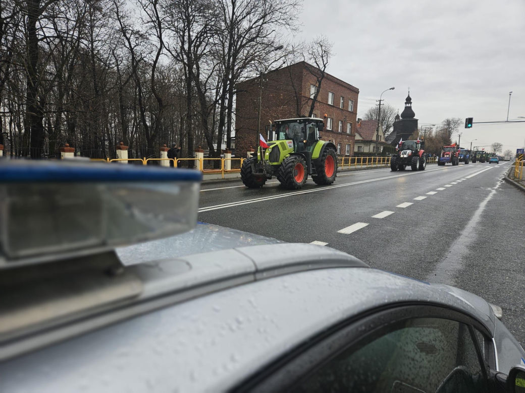 Protest rolników. Traktory blokują główne drogi na Śląsku 
