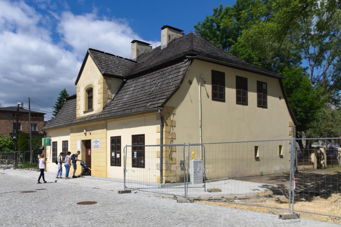 To jedno z najpiękniejszych miast w woj. śląskim. Zachwyca zamkiem, który należał do biskupów z Krakowa