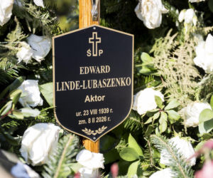 Tak wygląda teraz grób Edwarda Linde-Lubaszenko