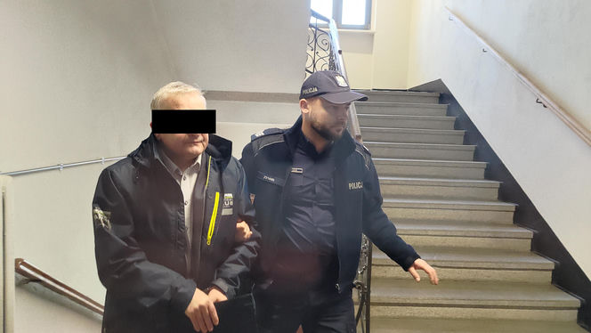 Ksiądz Ryszard G. w sądzie w Sosnowcu