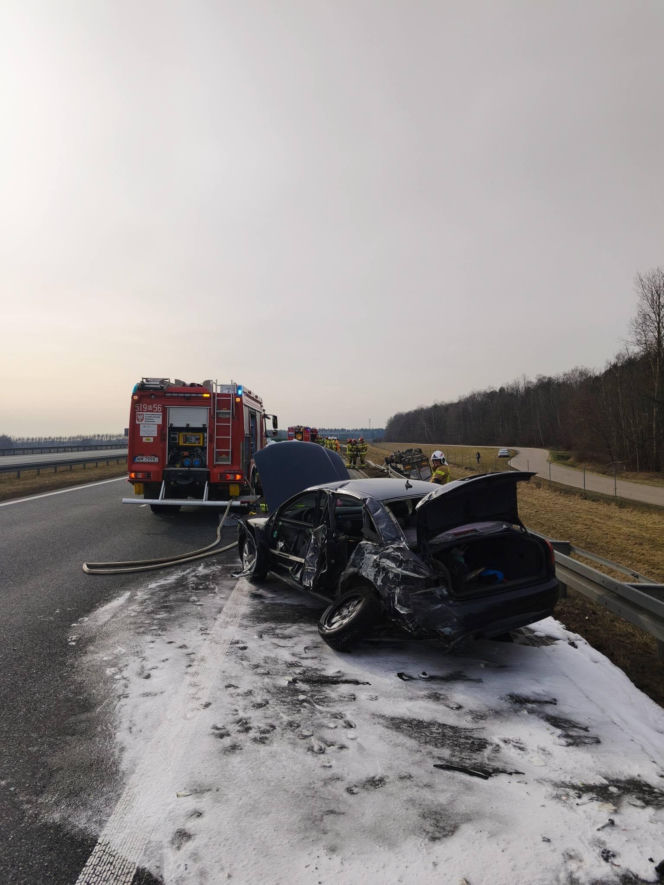dachowanie cięzarówki na A2