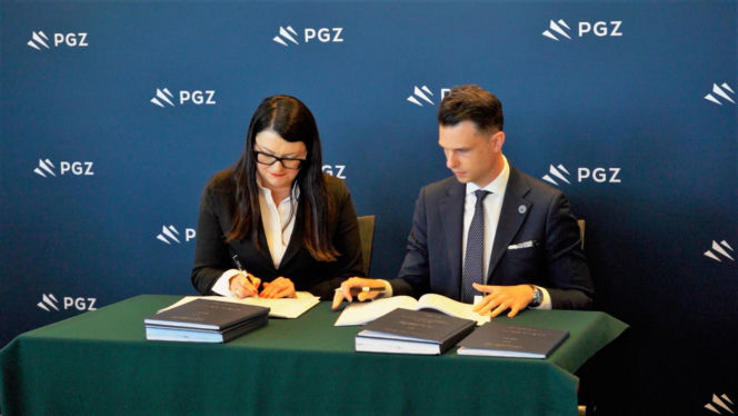 4 umowy wykonawcze Bumar-Łabędy