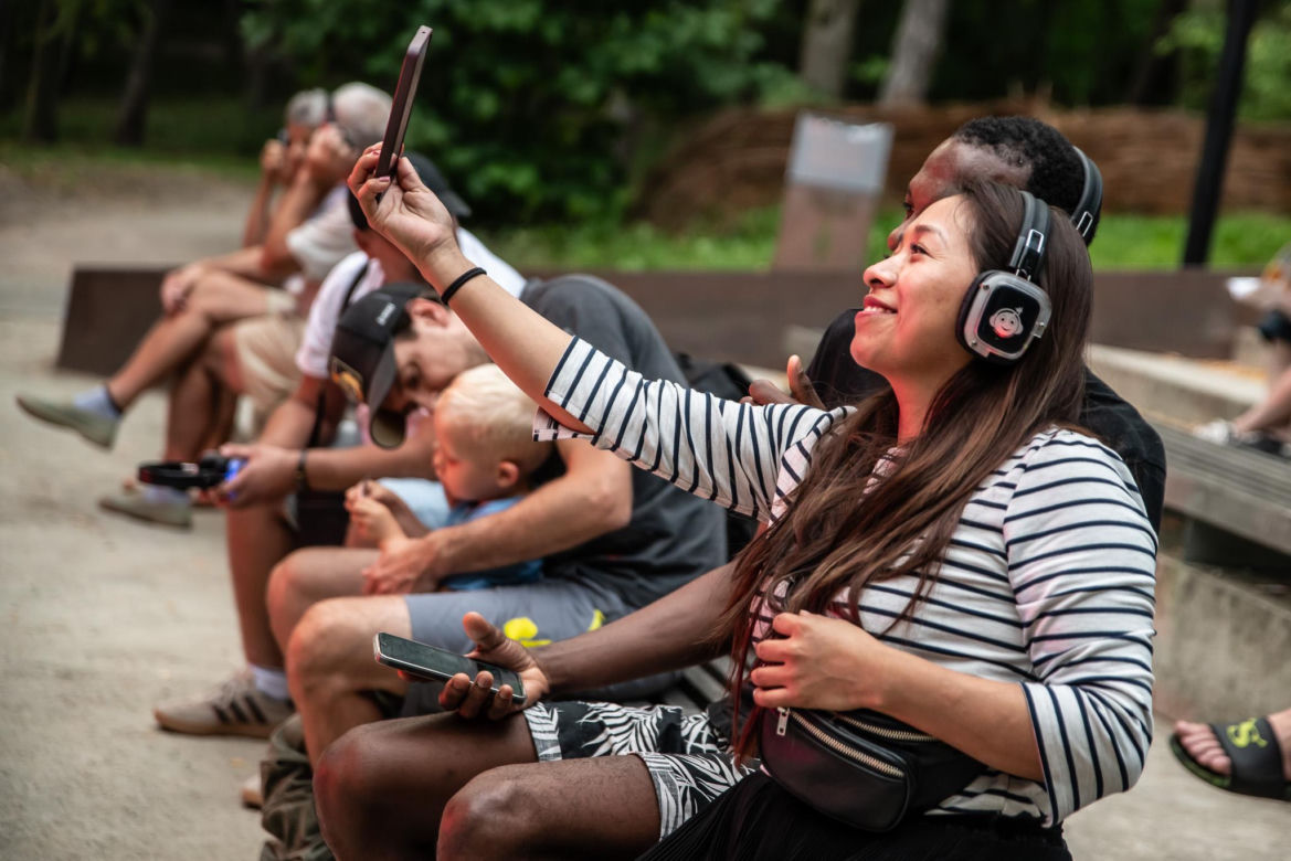 Silent Disco rozgrzało Starachowice! Sprawdź, jak bawili się mieszkańcy na wyjątkowej imprezie