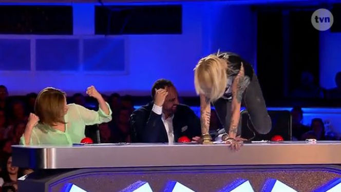 Mam Talent 7, odcinek 5. Agnieszka Chylińska wije się na kolanach Agustina Egurroli!