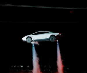 Latająca Tesla
