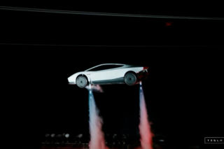 Latająca Tesla