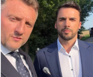 M jak miłość nowy sezon. Bartek (Arkadiusz Smoleński), Rafał (Jakub Kucner) na planie