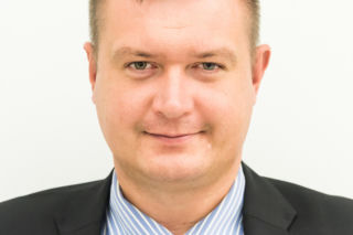 Marcin Porzucek był pod wpływem w samolocie? Nie opuścił go o własnych siłach, został wyniesiony