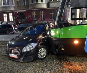 Szczecin: Zderzenie auta z tramwajem