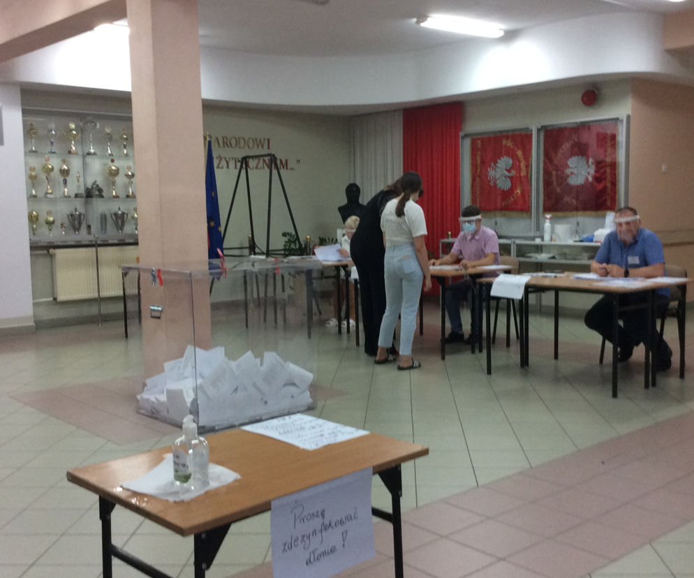 Lokal wyborczy w Zespole Szkół Ponadgimnazjalnych nr 3 w Siedlcach 