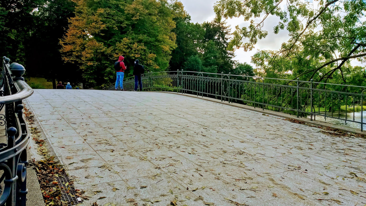 Wyremontowany mostek nad Rusałką