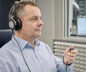 Trudniej rozumiesz mowę, choć słyszysz dźwięki? Ten test rozróżnia rodzaje niedosłuchu