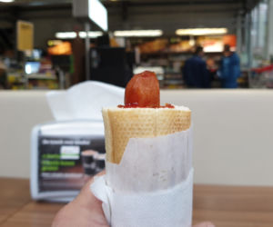 Z pistoletem po hot doga