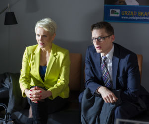 Na Wspólnej odc. 2263. Ilona Zdybicka (Anna Samusionek), Maks (Adam Fidusiewicz)