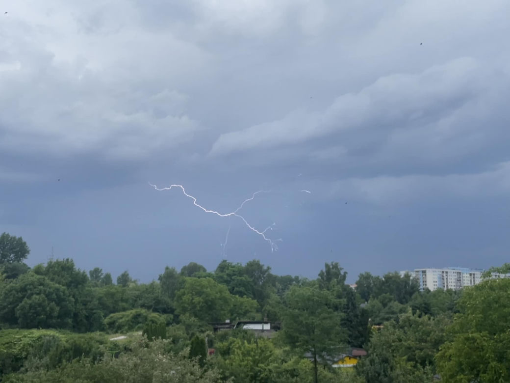 Armagedon pogodowy nad woj. śląskim. Zdjęcie z Sosnowca