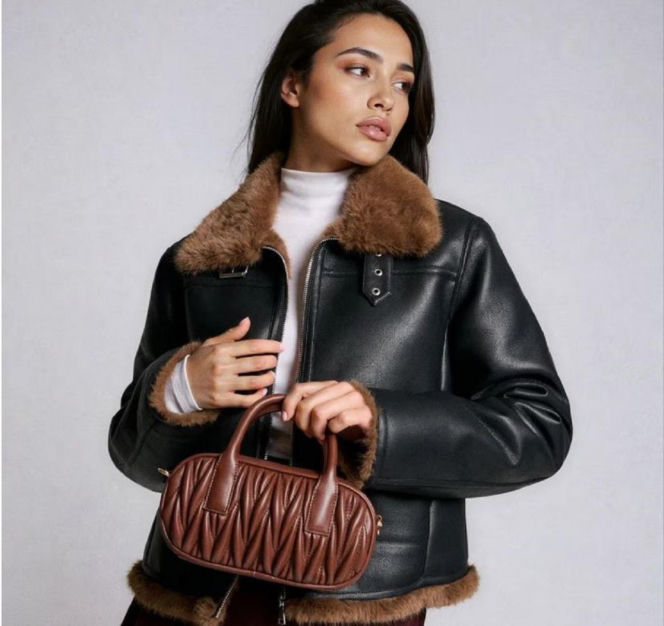 Ta torebka z Sinsay za 49z ł to prawdziwy hit! Łudząco przypomina model znanej marki za 10 000 zł!