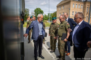Więcej Polski w polskim Jelczu. Nowe mosty napędowe od SKB Drive Tech i pomyślne zakończenie planu naprawczego