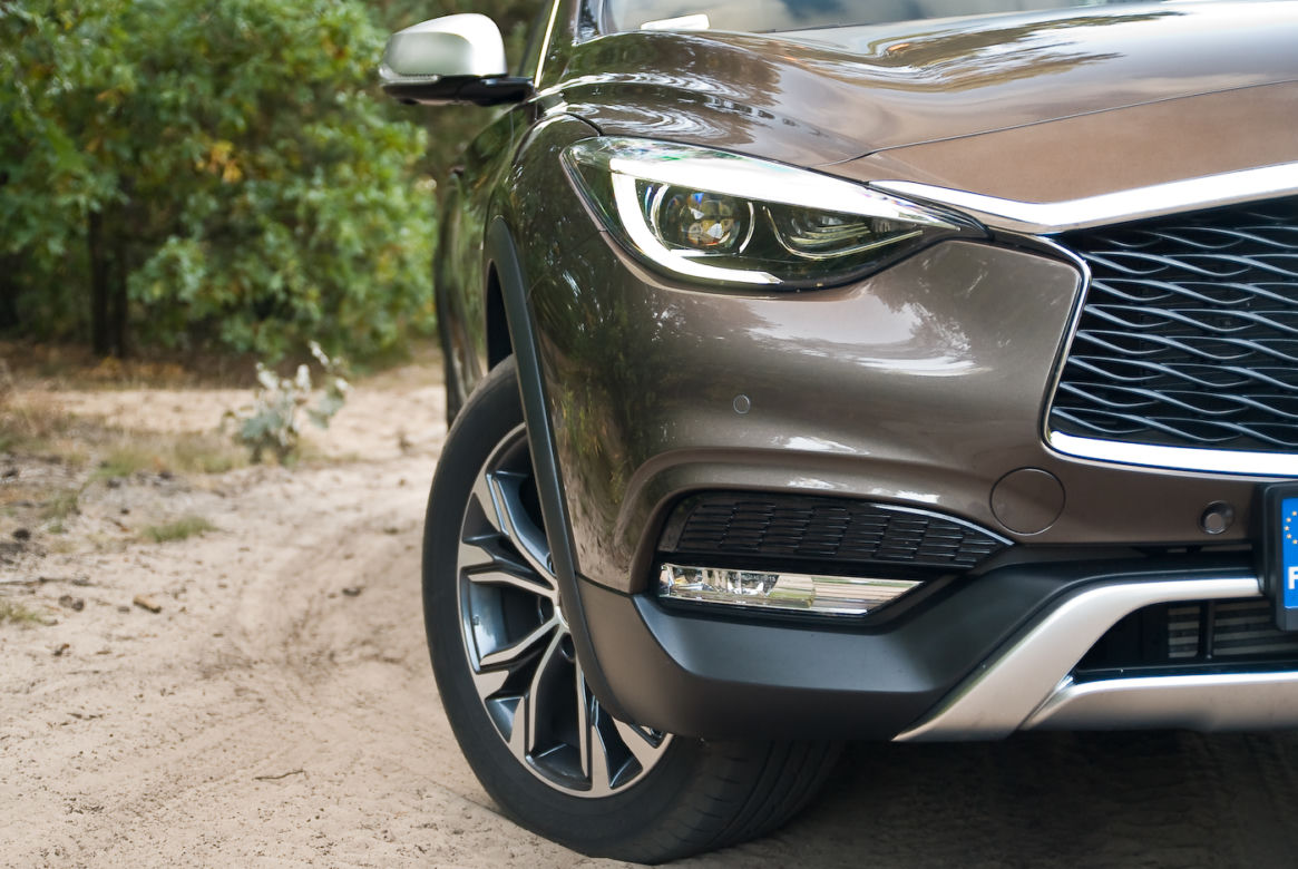 Infiniti QX30