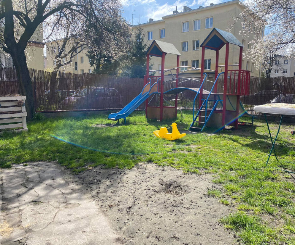 Plac zabaw w Ośrodku Wsparcia dla Ofiar Przemocy Domowej w Łodzi 