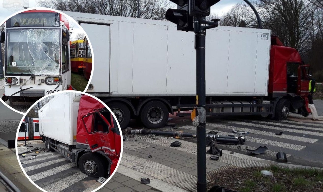 ŁÓDŹ: Tramwaj zderzył się z TIR-em! GROŹNY WYPADEK na skrzyżowaniu Dąbrowskiego z Łomżyńską