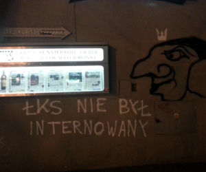 Derby Łodzi na murach