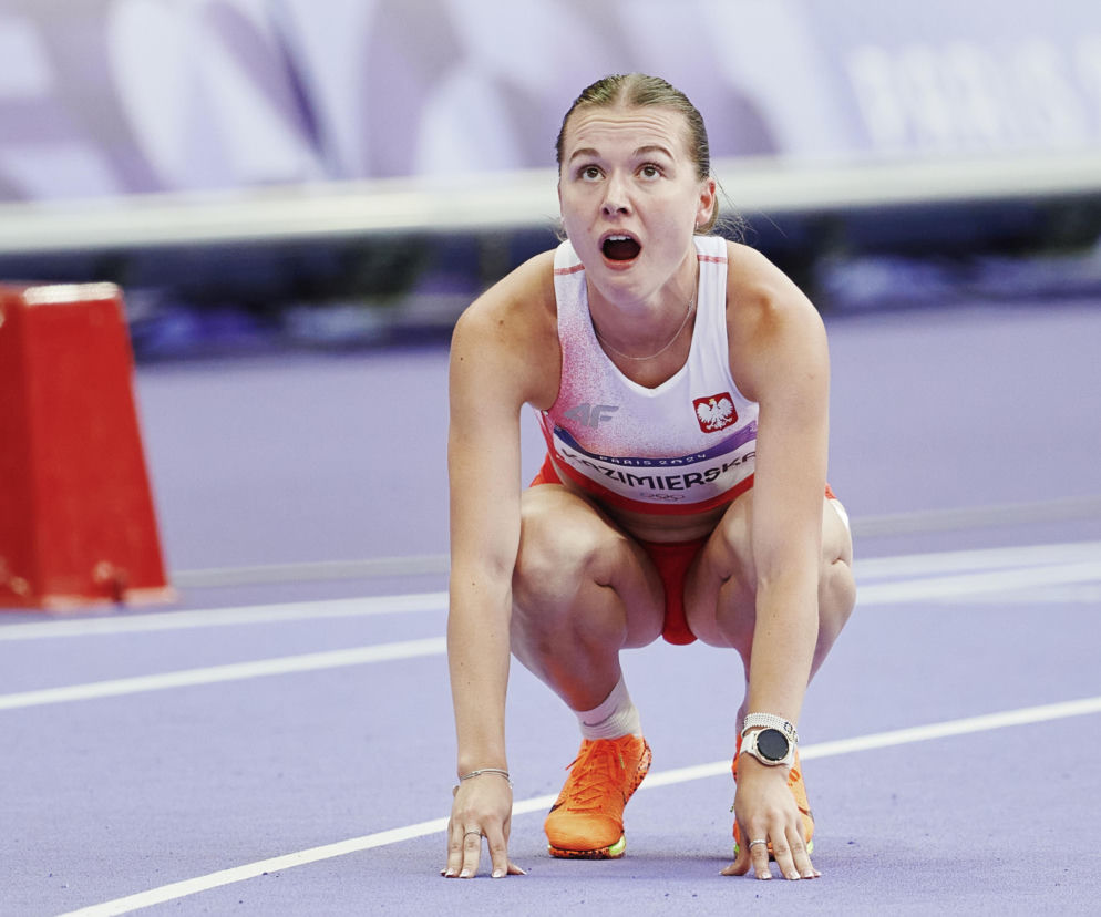 Lekkoatletka Klaudia Kazimierska kuca na bieżni z otwartymi ustami. O sukcesie Polki przeczytasz na SE Supersport.