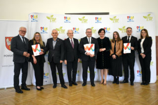W Pile posadzą śliwy, berberysy, tawuły, derenie i śnieguliczki