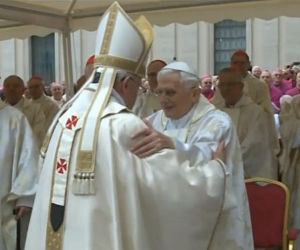 Benedykt XVI i Franciszek (1)