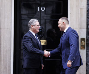 Karol Nawrocki, Keir Starmer