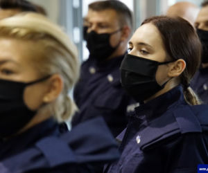 Nowi policjanci na Warmii i Mazurach. Ślubowanie złożyło 64 funkcjonariuszy [ZDJĘCIA]