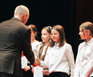 Najzdolniejsi uczniowie odebrali stypendia Prezydenta Miasta Siedlce
