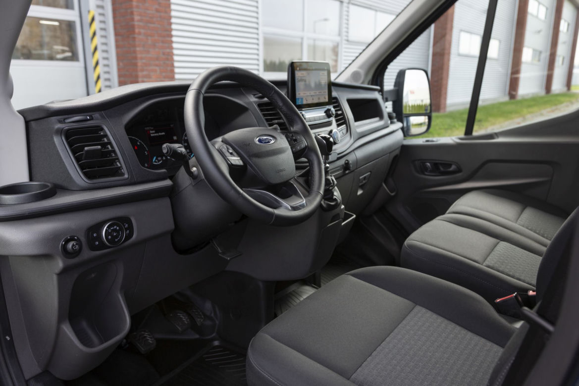 Ford Transit podwozie L5